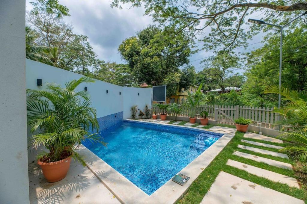 Cozy Beach Villa At The Shores 5 Minutes From The Beach ウェスト・エンド エクステリア 写真